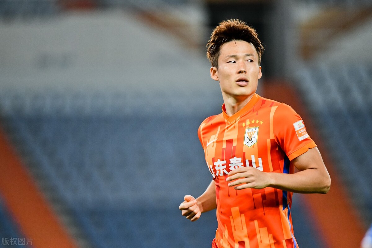 世界杯中超外援什么意思（中超大部分外援成世界杯看客，只有一人有望亮相卡塔尔，让人唏嘘）-华海博客