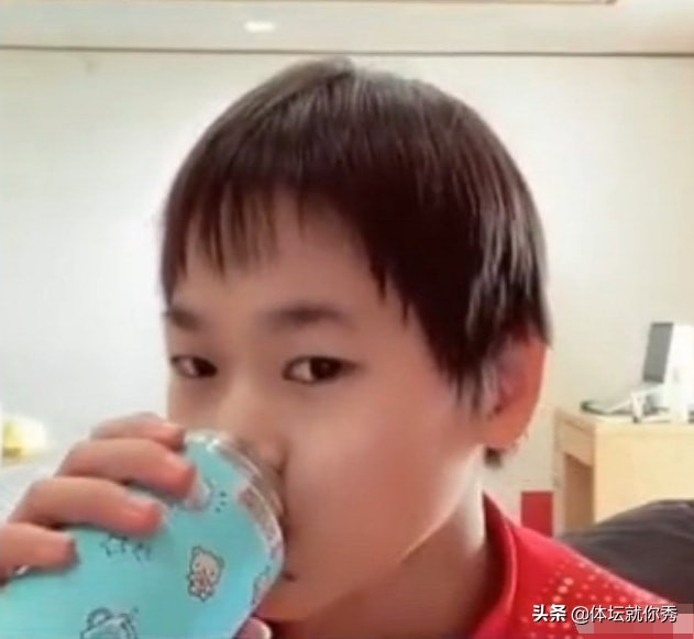 全红婵又长高了！一句话逗笑众人，用笑脸驴换冰墩墩，这波赚大了