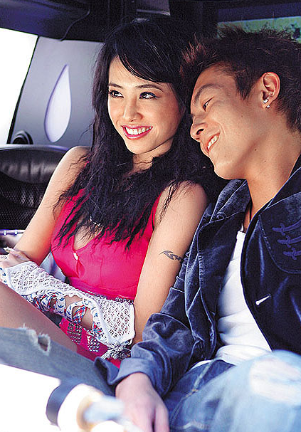 1400张照片毁掉15位女星,玩过女人数不清,陈冠希的香艳往事