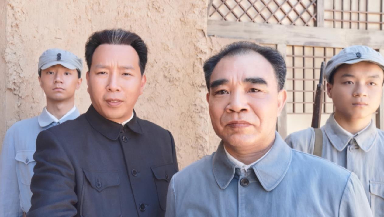 谍战剧《信仰》今晚开播，阵容雄厚，凭3大看点，欲再掀收视狂潮