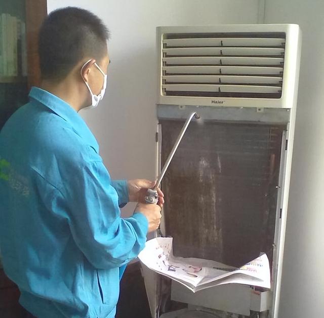 空调如何正确清洗？只洗过滤网远远不够，还有这三个位置要注意