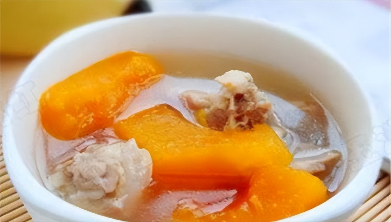 消化科医生：胃不好的人，少吃3种水果，3物可常吃，有助稳定胃功