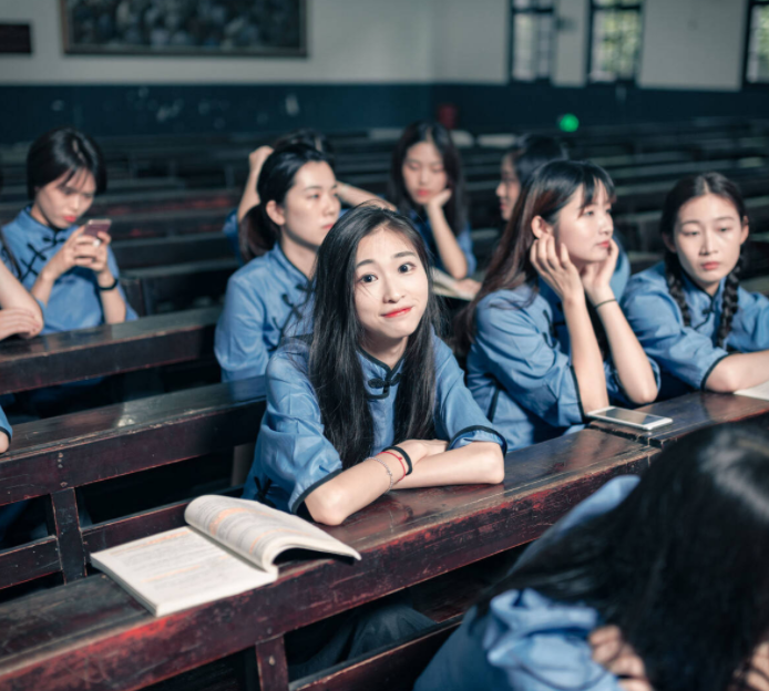 考上大学之后，才知道本科和专科的差距，学生可别后悔