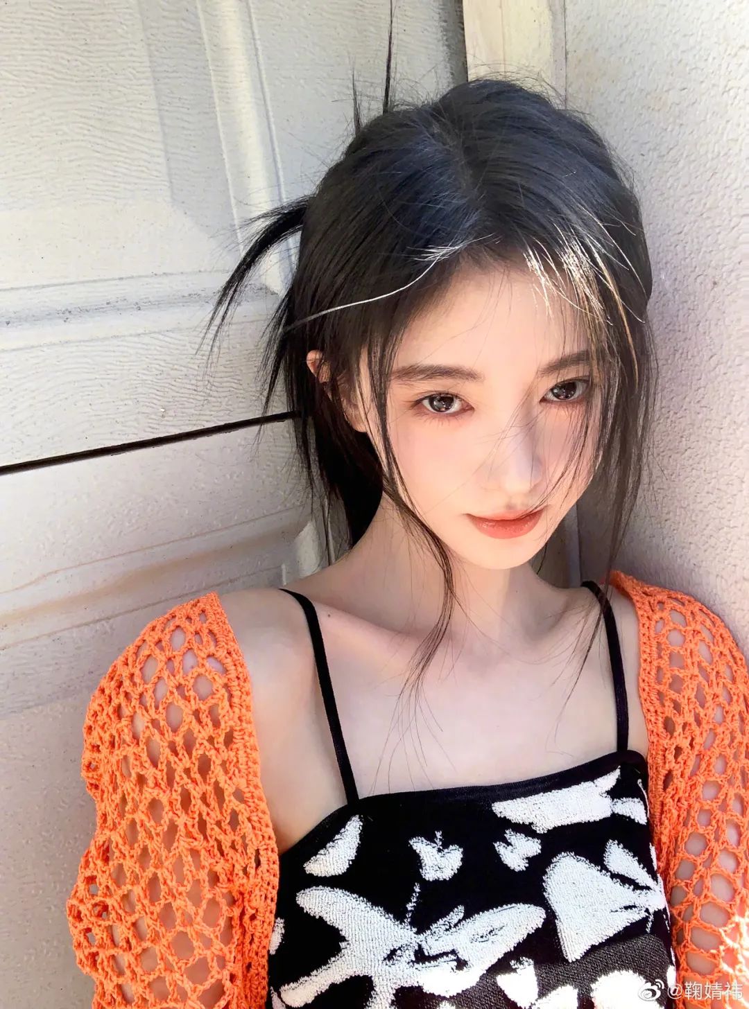 继白开水妆之后，鞠婧祎又有新的半永久造型了？