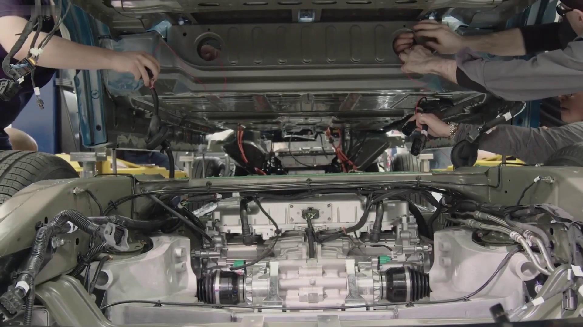 比亚迪轮边电机专利全球第一，小白侧方位停车平移入位不再是梦