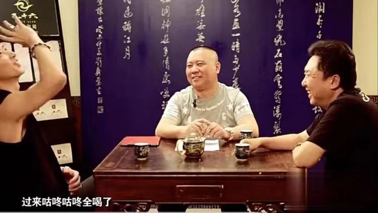 做核酸插队，酒后逃逸，随地大小便，这12位明星素质堪忧