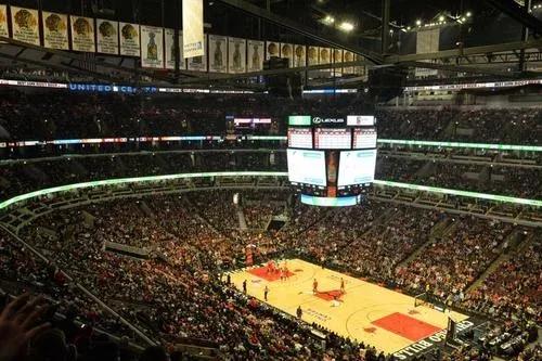 nba球队除了湖人队还有哪些（NBA拥有30支球队，但是拥有球馆的只有10支球队 没有湖人和绿军）