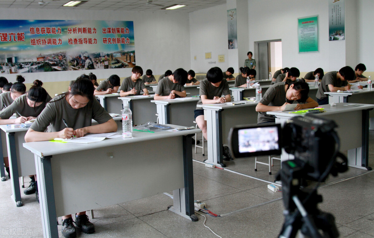 想去当兵报考士官学校，选啥兵种好？最关键还是复习备考到位