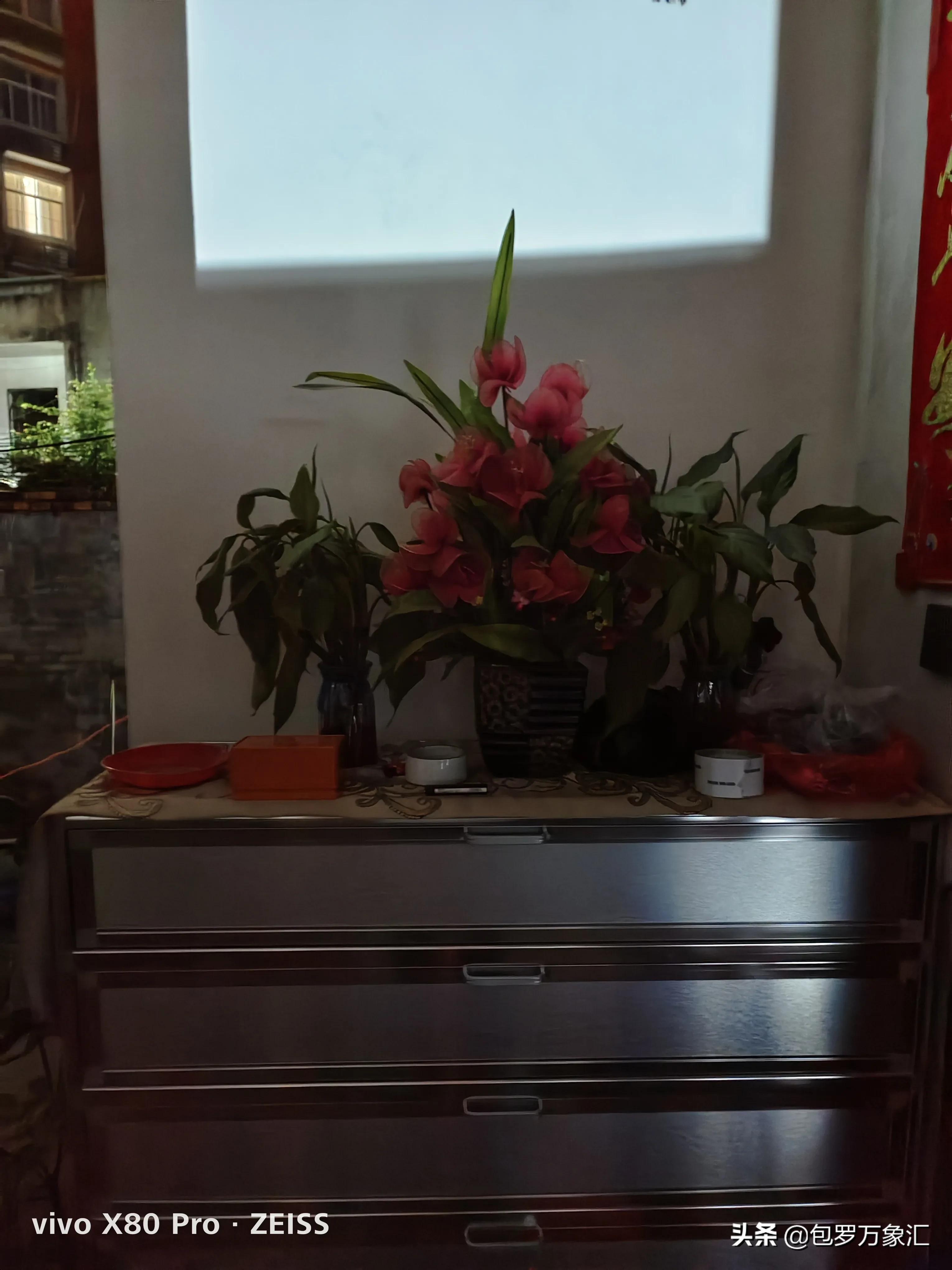 小米12SULTRA对比VIVOX80PRO