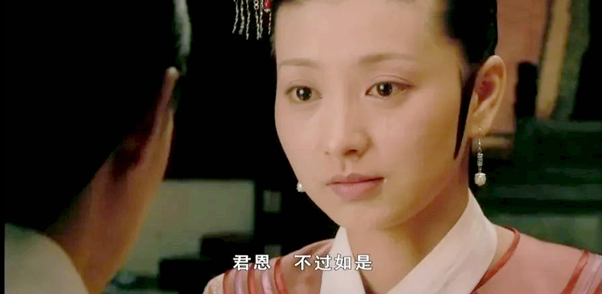 红得快，沉得也快，这8位“风光不再”的明星，如今有人露了原形