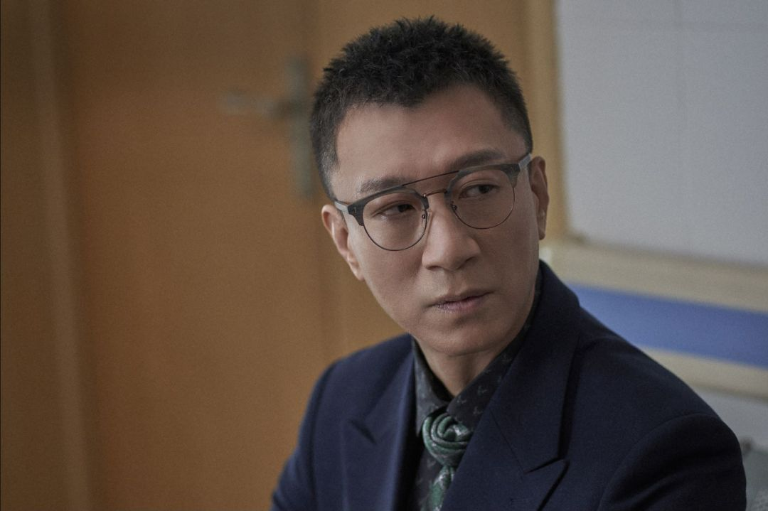 千万粉丝网红被曝忘恩负义，娱圈“农夫与蛇”的明星还有哪些？