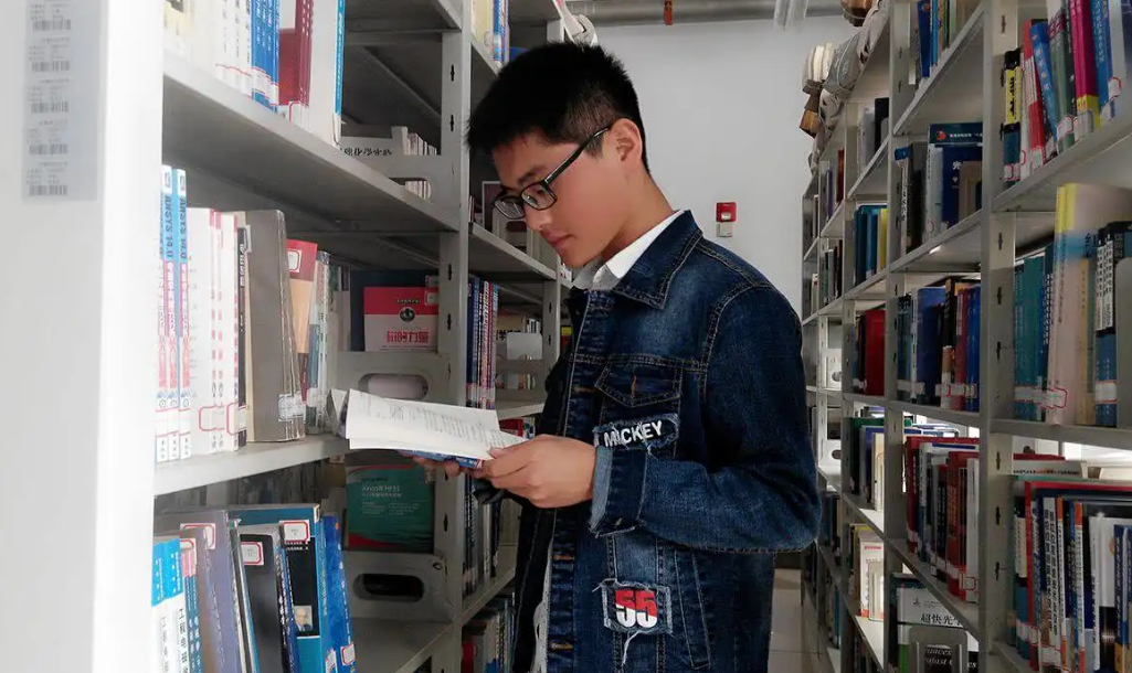 “男生尽量在大学时找到对象”，毕业后才明白，家长的建议太实用