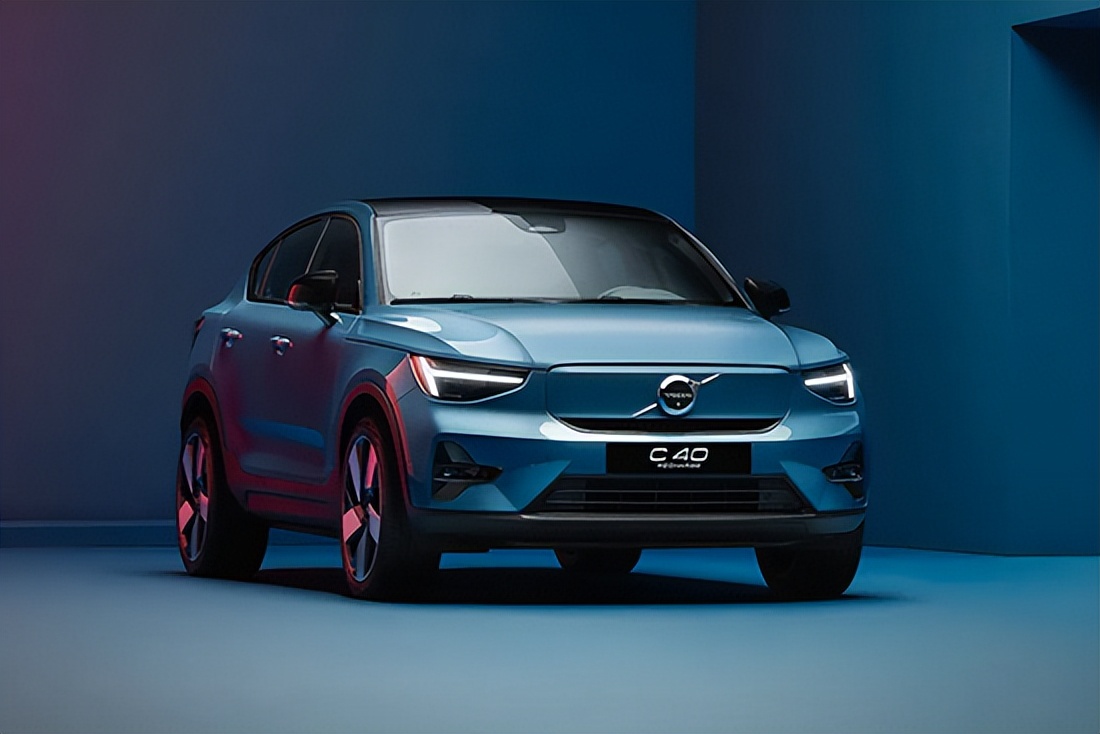 国产沃尔沃C40将7月初上市 定位纯电轿跑SUV 