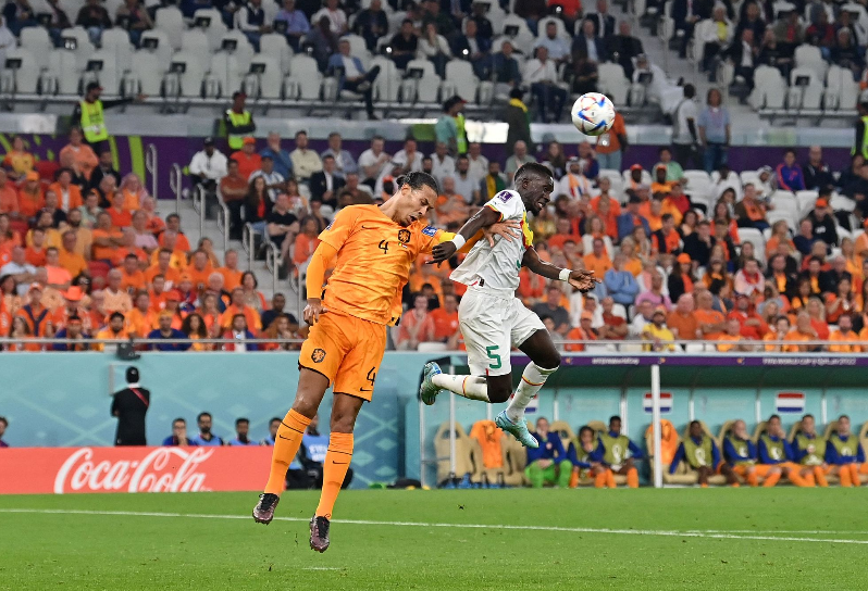 联赛和欧冠哪个重要（世界杯是足球最大的舞台，夺冠难度和含金量，远非欧冠可比）