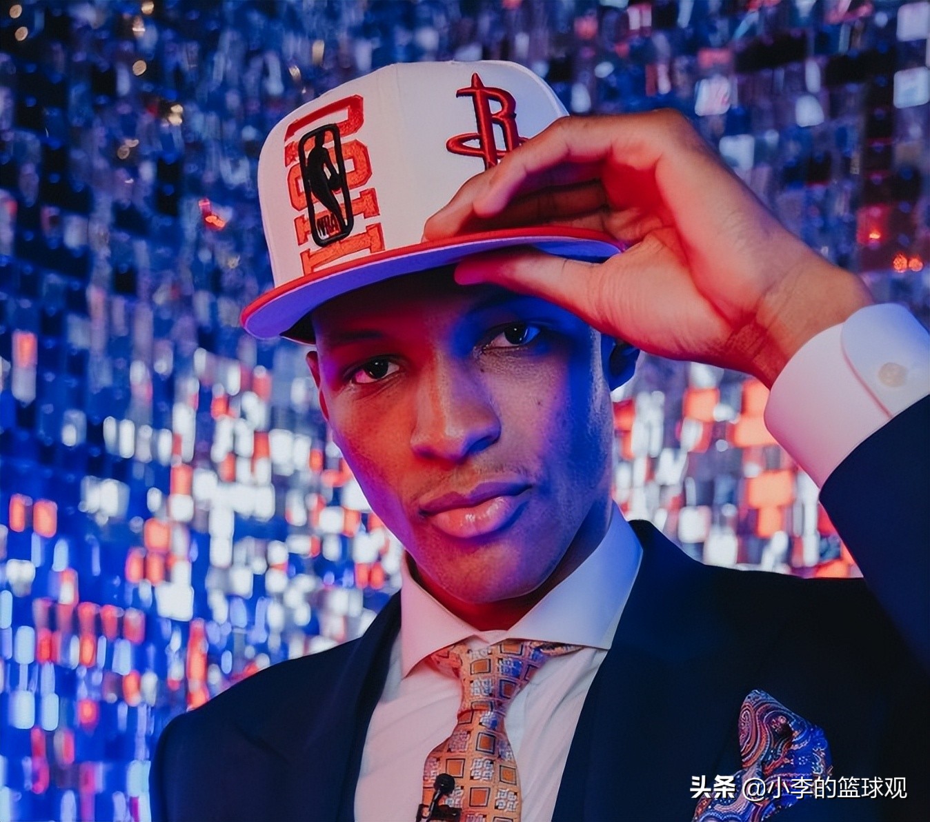 为什么nba火箭的衣服便宜(自由市场开启后 火箭为何运作非常少 一事件让火箭受益匪浅)