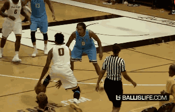 nba里的变向狂魔有哪些（盘点NBA五大变向过人大师）