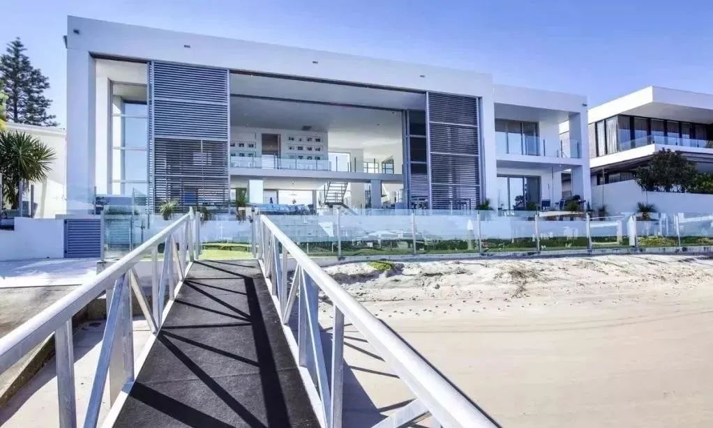 周杰伦20亿豪宅啥样？网友：这样的家确实影响出歌速度