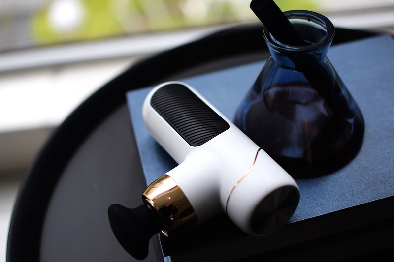 口袋里的按摩师 云康宝智能筋膜枪