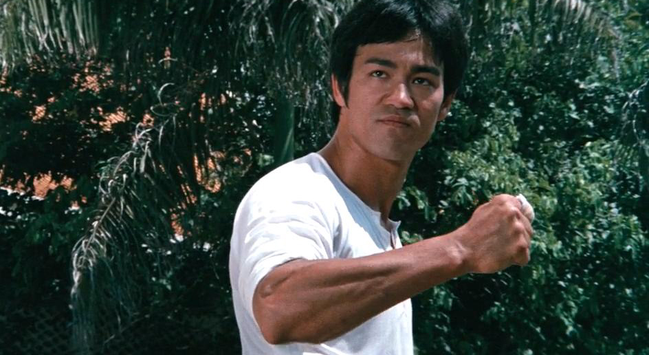 李小龙首部功夫电影，《唐山大兄》打出了功夫片的新时代