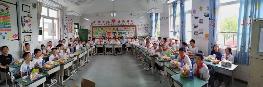 四川天府新区合江小学热烈庆祝“六一”国际儿童节