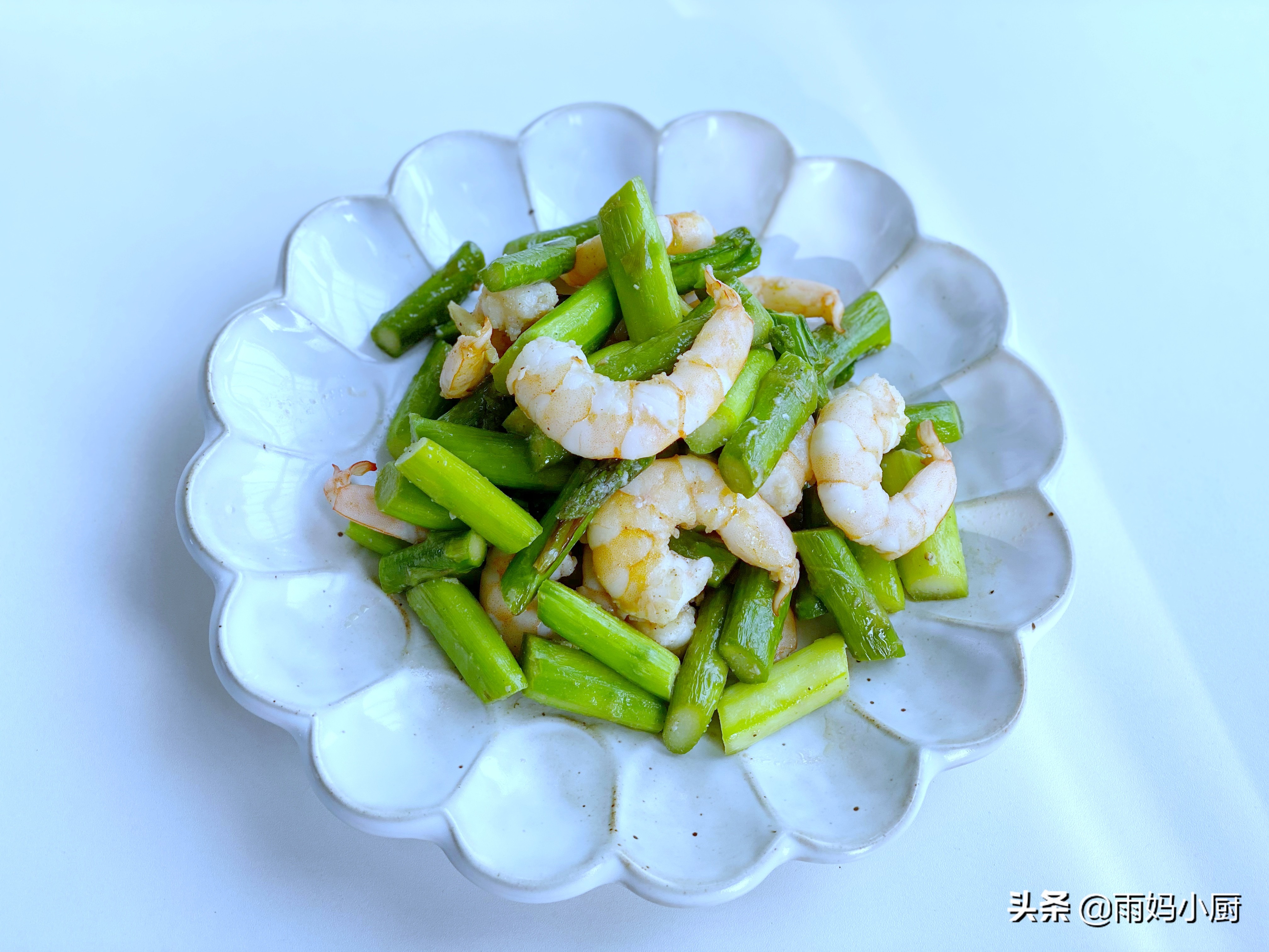 芦笋什么季节吃(适合春天吃的家常菜美味又低脂)