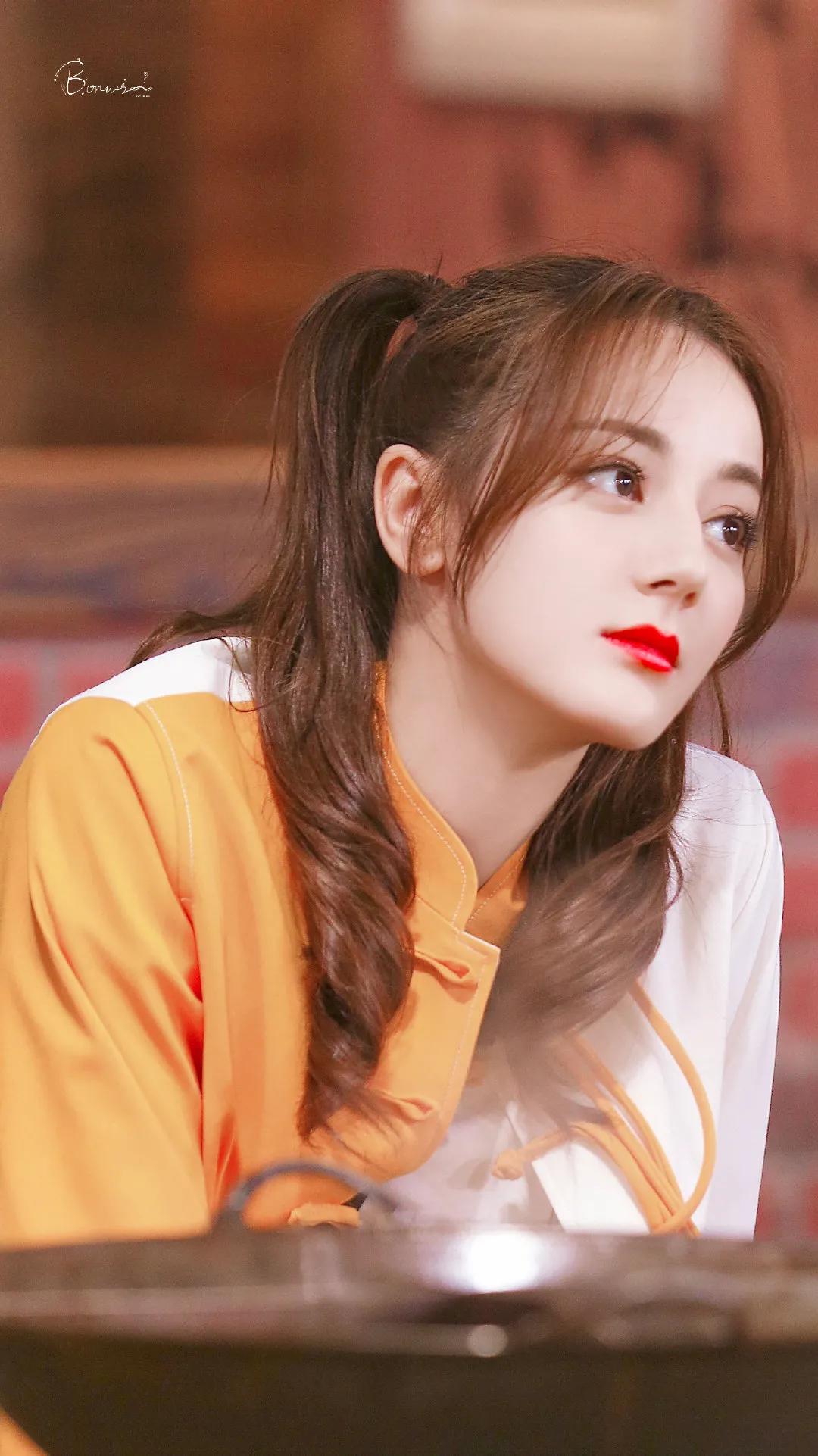 精美图集｜迪丽热巴美图