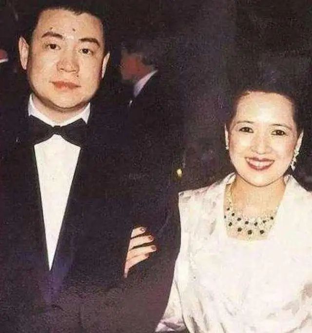 那些包养香港女星的富商们