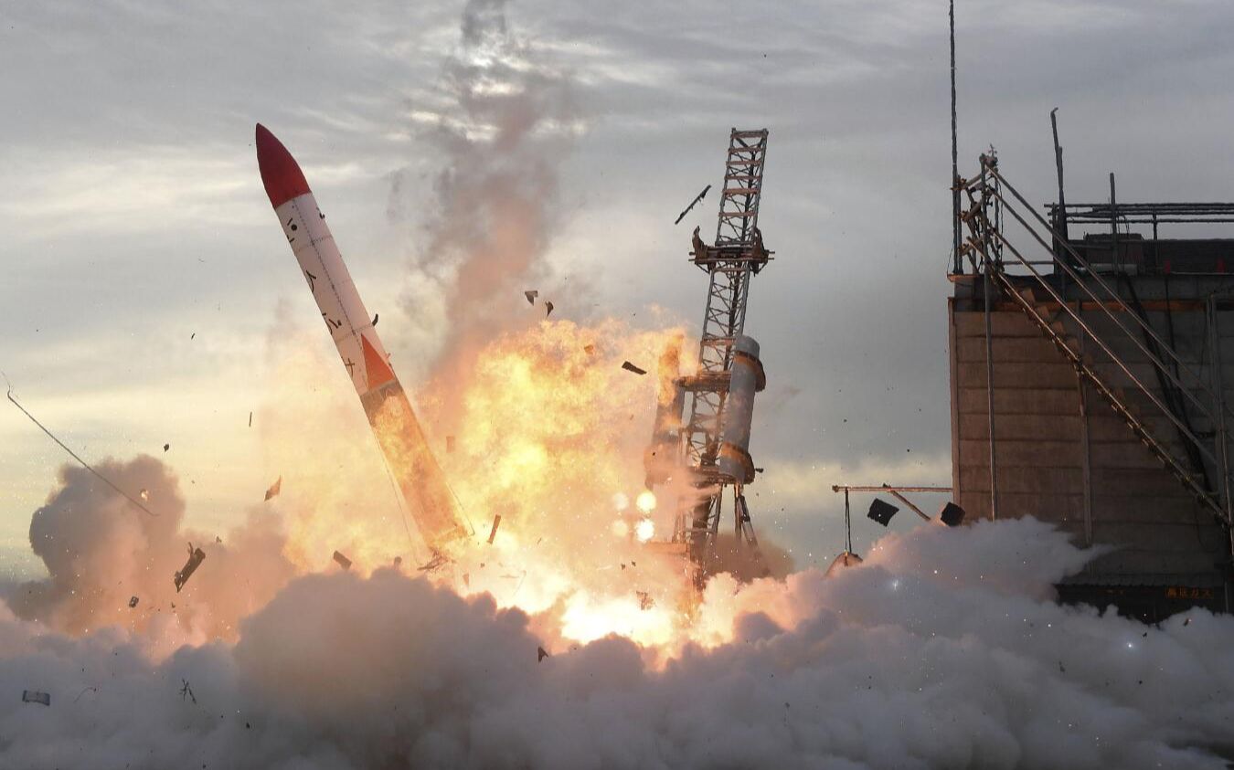 亚洲发生3件事,日本火箭爆炸,印度突发悲剧,韩国也遇上麻烦了