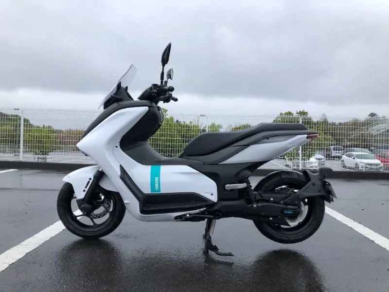 3倍NMAX扭矩的雅马哈电动踏板E01路测曝光，时代变了？