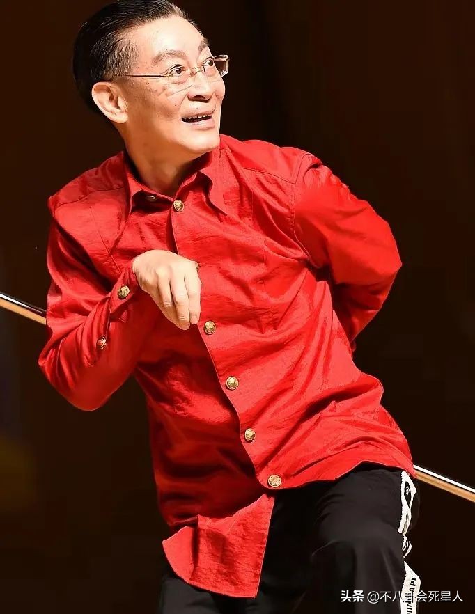 从没吃过肉、盗图炫富，7位明星撒谎却被拆穿打脸，假得要命