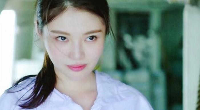 同为军艺出身，这12个女星命运不同：有人视后大满贯，有人被唾弃