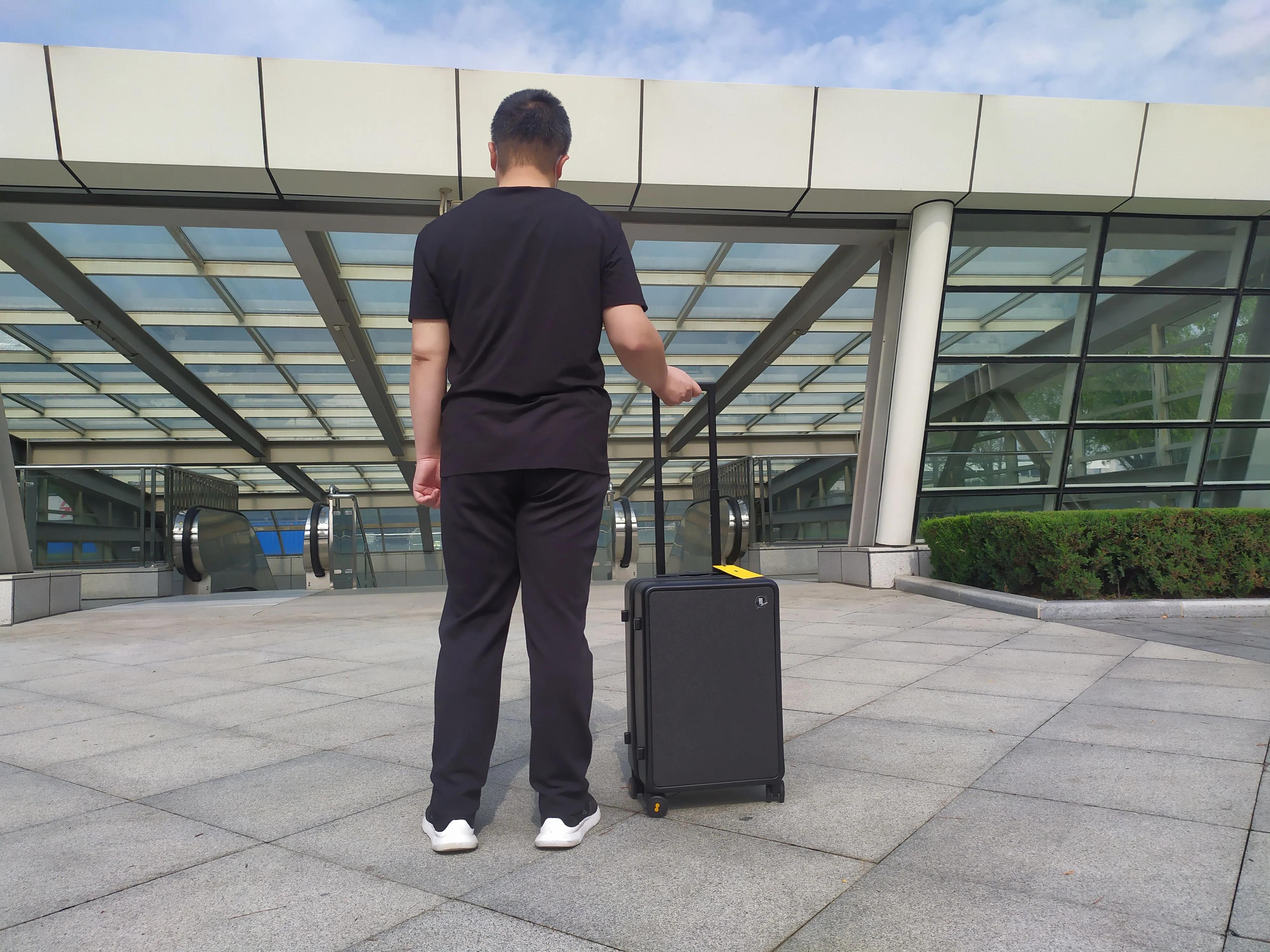 旅伴相随，畅享品质出行，地平线8号城市脉搏行李箱体验