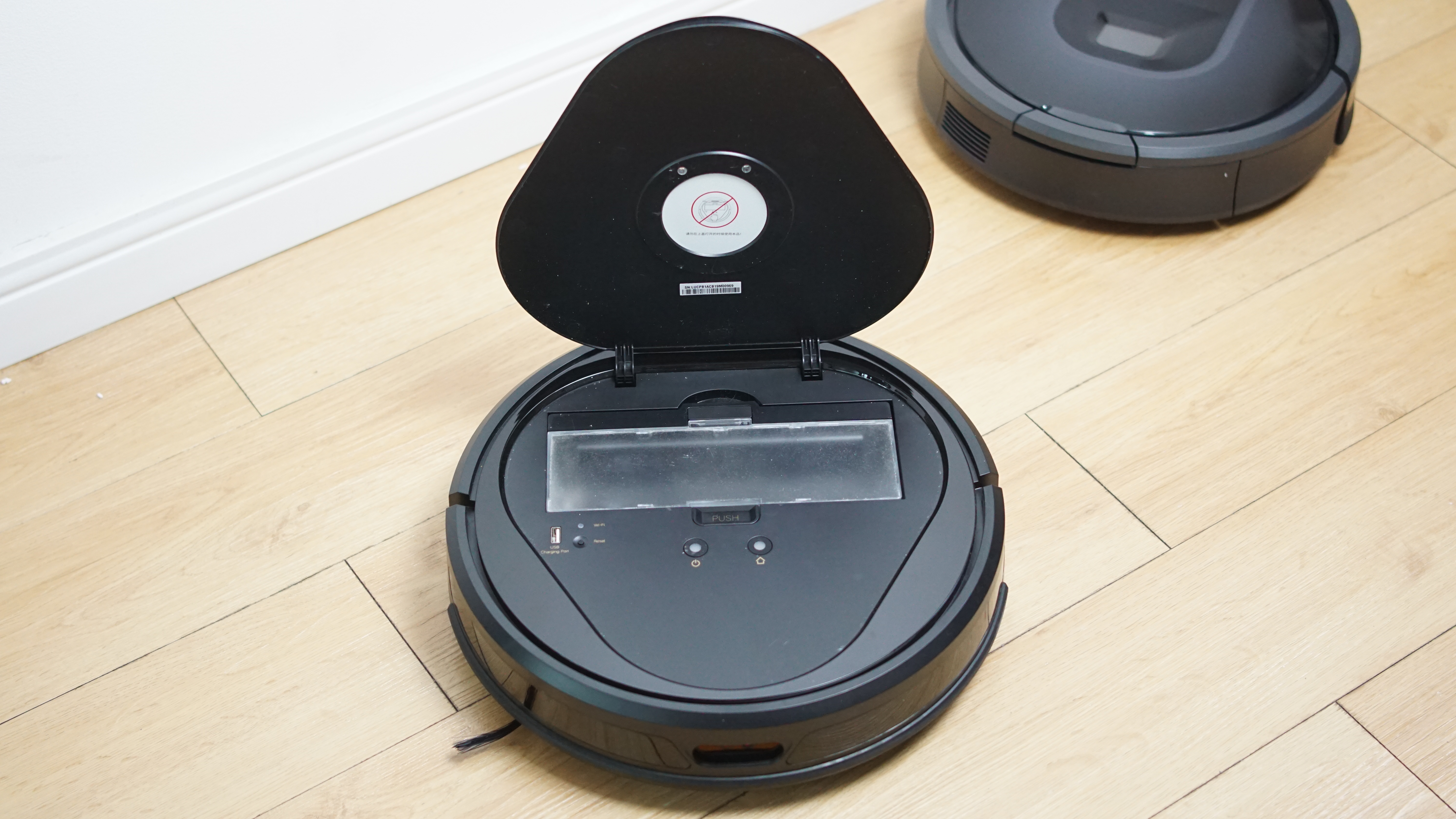 美系极客风扫地机PK谁更强？——实测Trifo Lucy对比iRobot roomba