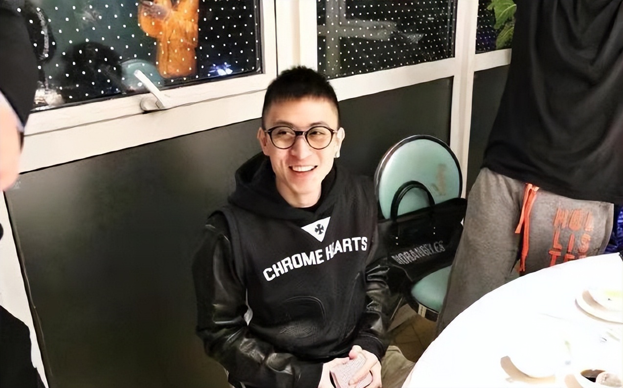 被王思聪骂地摊货，生下孩子后密谋3年，韦雪真的捞了9亿分手费吗