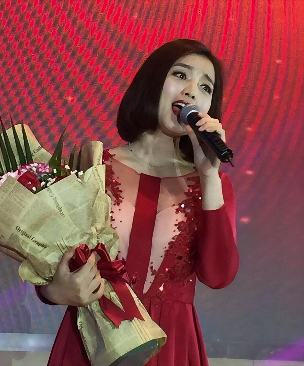 白雪:离婚后与儿子相依为命,二婚追求小8岁的原艺,今苦尽甘来