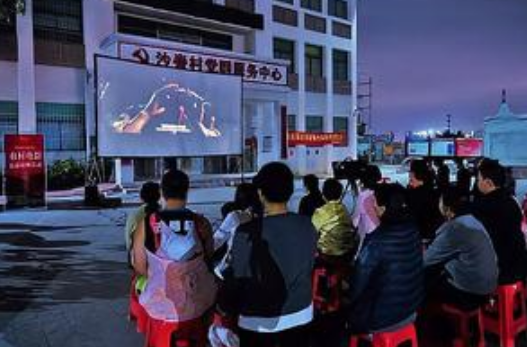 黎明：唱不过张学友，跳不过郭富城，碌碌无为的他凭啥被称为天王