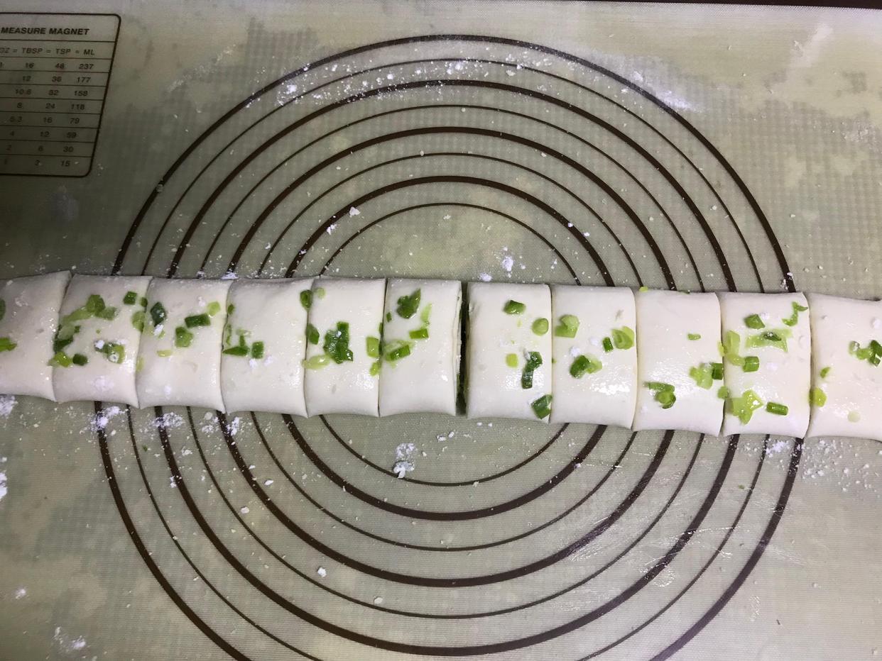 图片[10]-【葱花卷】做法步骤图 加它 软如棉花层次多-起舞食谱网