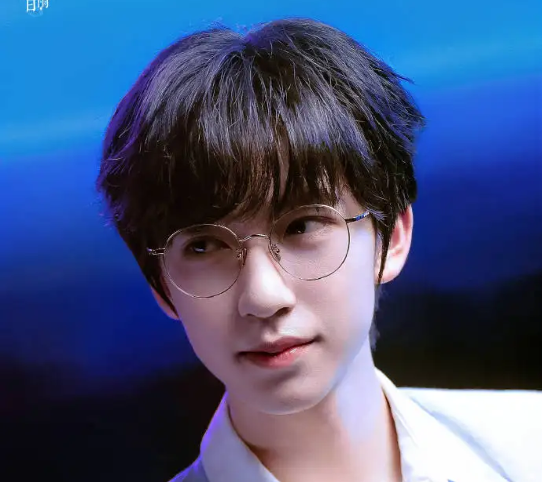 疑似姚景元复读成绩出炉，总分308分不如去年，粉丝劝其去读大专