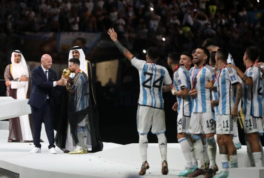 本次世界杯的精彩镜头是哪些（姆巴佩力挽狂澜、梅西皇袍加身！世界杯精彩画面、亮点总整理！）