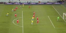 巴西1-0韩国！弗雷德射门变助攻 理查利森门前撞射破门