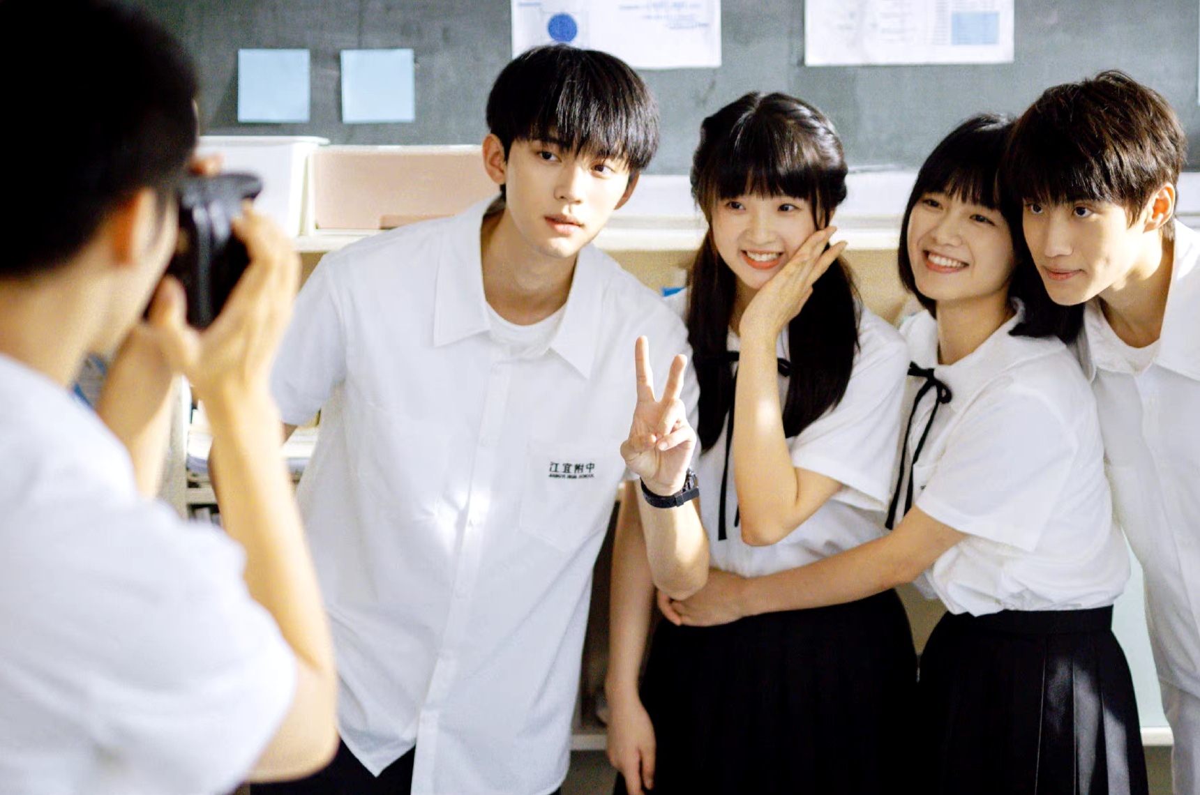 又一青春校园剧来袭,帅哥美女搭档,终于有剧可追了