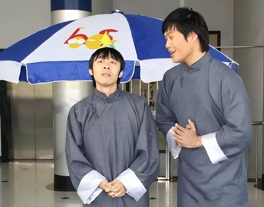 “网红鼻祖”后舍男孩：曾凭“对口型”火爆全网，如今怎么样了？