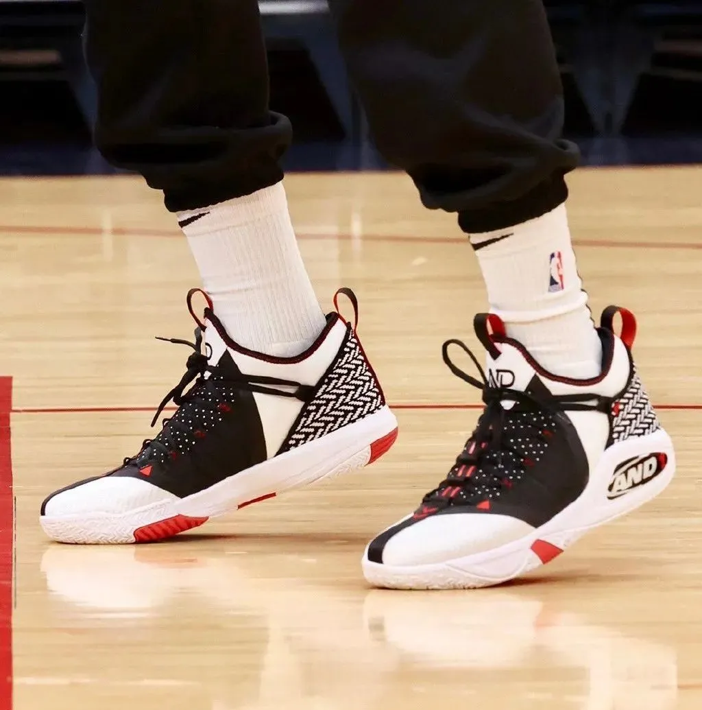 nba哪些球星联名了aj（NBA球员上脚：安东尼的AJ36很帅气，匹克的维金斯签名鞋）