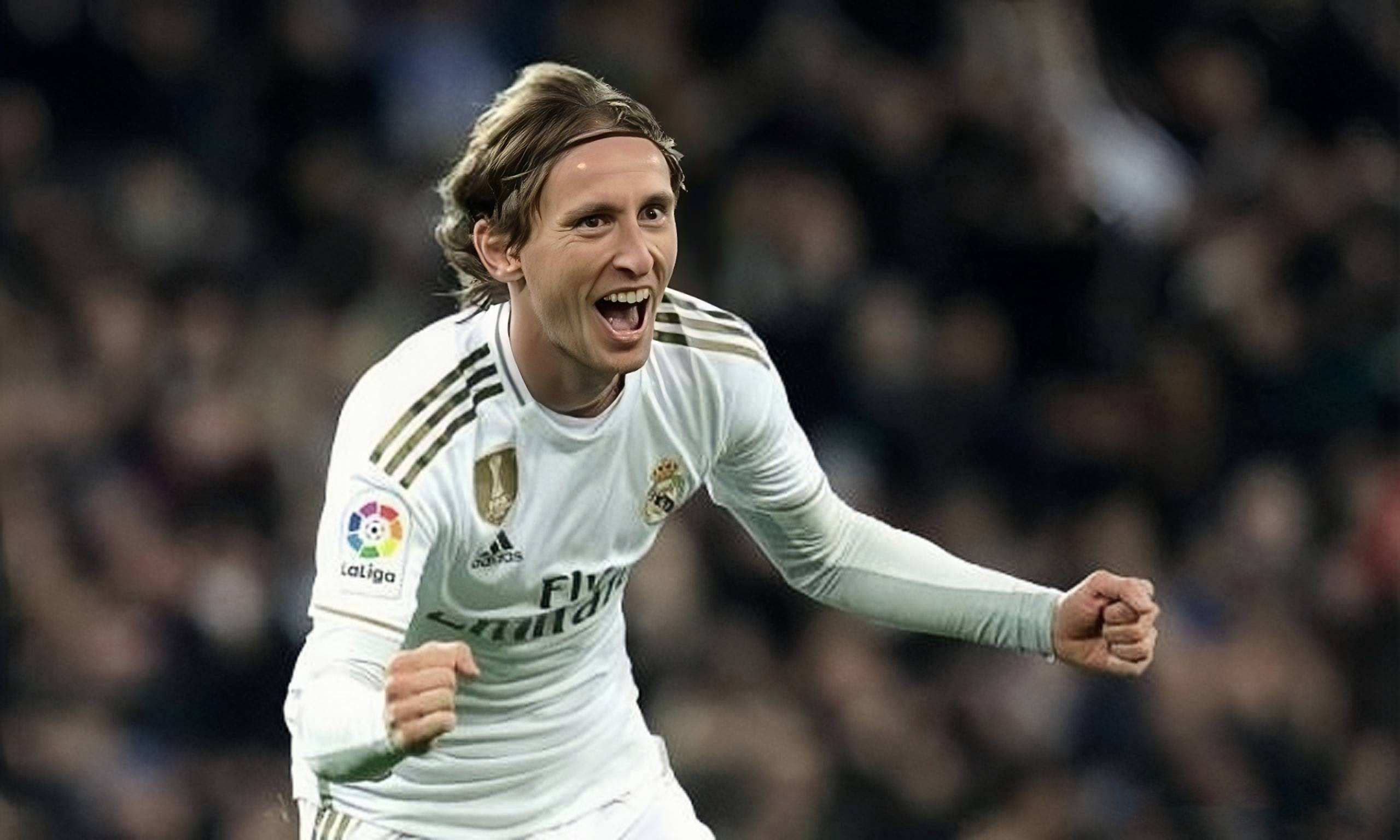 莫得里奇(打破梅罗统治的人,"中场魔术师"莫德里奇,皇马永不凋零的