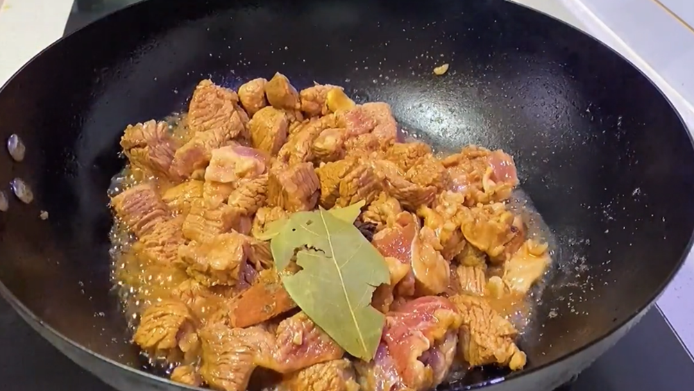 圖片[6]-【土豆番茄燉牛腩】做法步驟圖 口感嫩滑-起舞食譜網(wǎng)