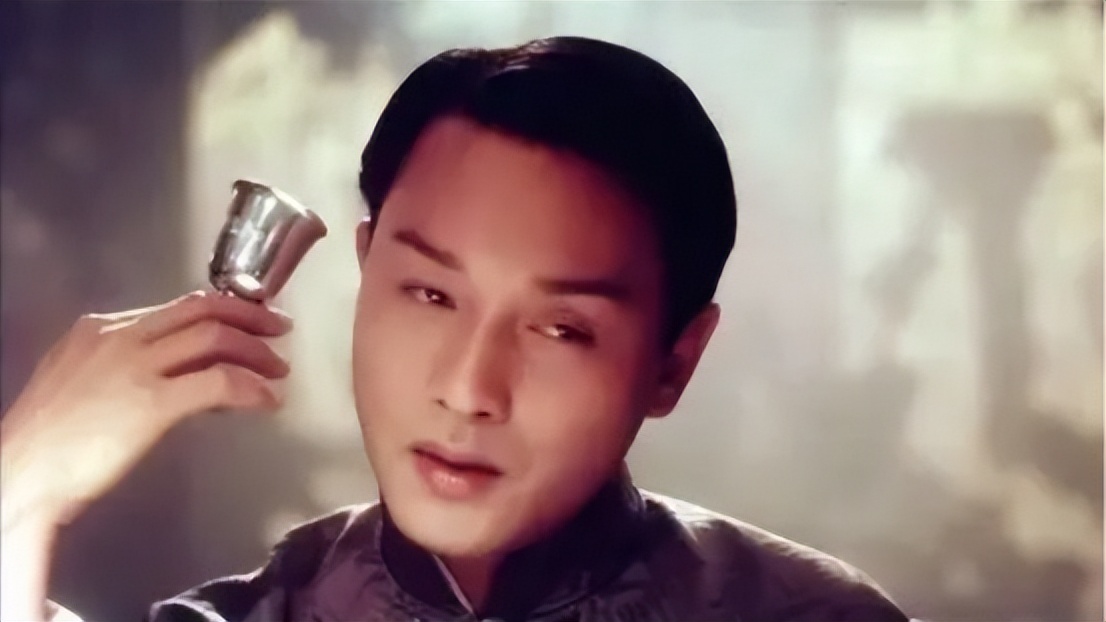 《夏洛特烦恼》三大主演：秋雅找到真爱，王老师走红，袁华如何了