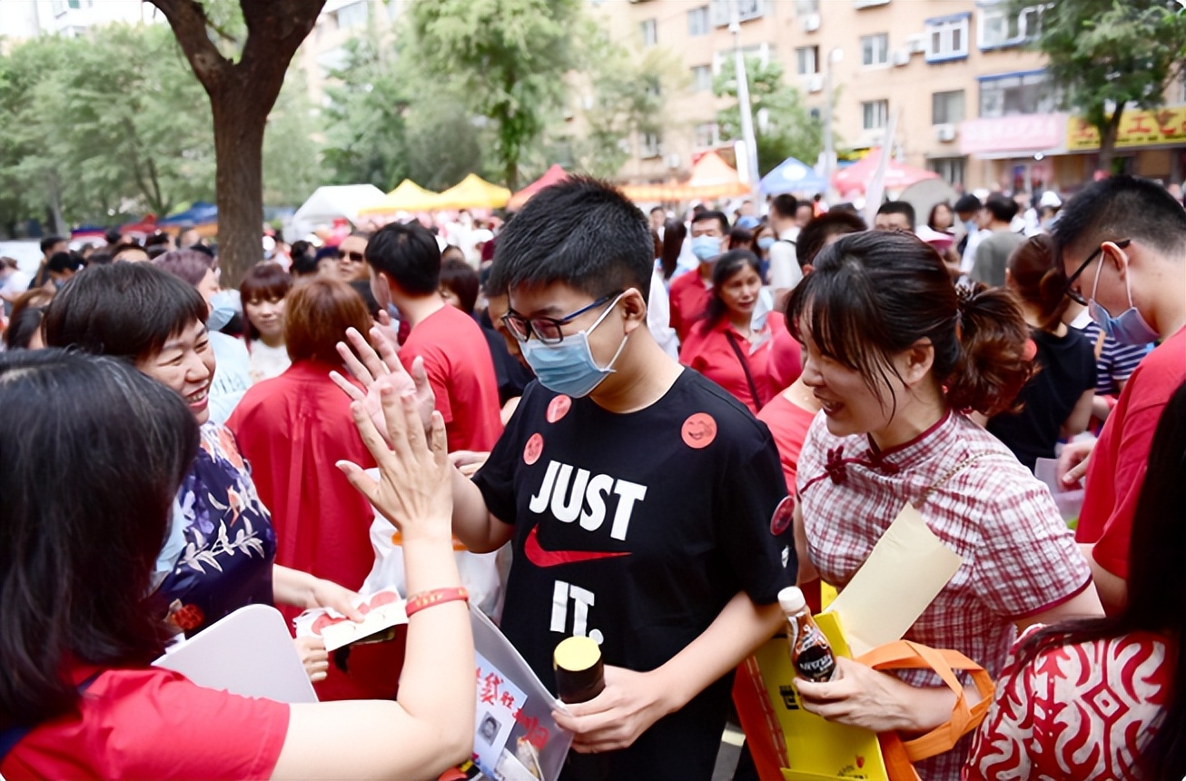 中戏2022复试名单，时代少年团3人全都通过，有好几位明星考生
