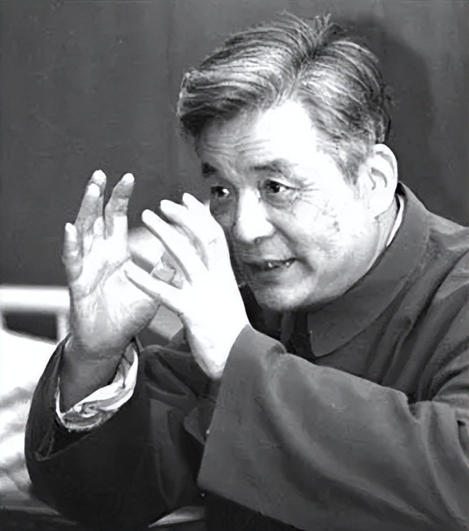 中国人民大学名人(中国人民大学出的政界名人)