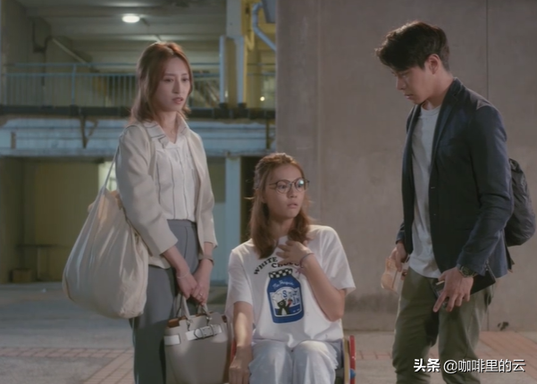 《香港爱情故事》：别被剧名蒙蔽，这可谓是TVB近年来少有的佳剧