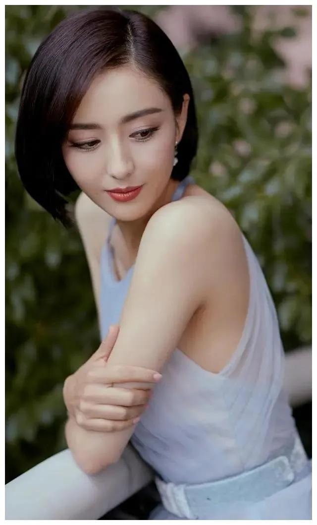 佟丽娅真的好看艳压群芳的美